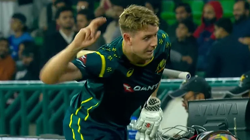 Pakistan vs Australia 2nd T20I Highlights – Pakistan Win by 90 Runs | Full Match Summary & Key Moments 4 Cameron Green Angry Moment